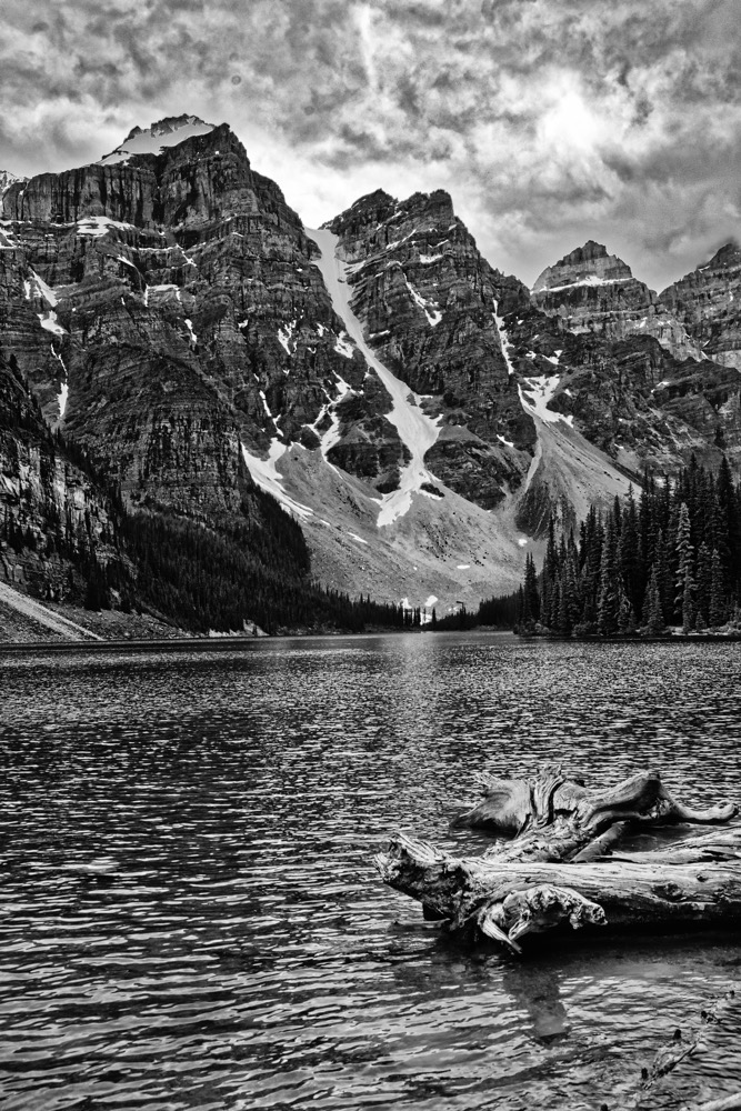 Moraine Lake. Banff, Alberta