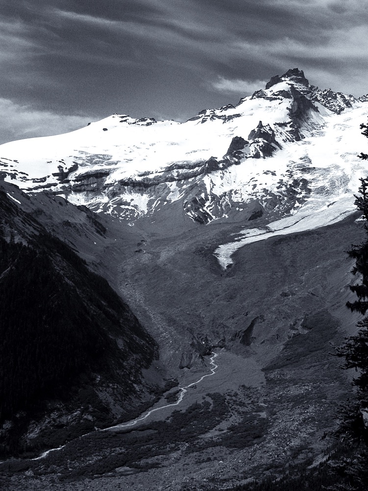 Snoqualmie Glacier, Washington
(the only non-digital photo here,
done the old-fashioned way, darkroom!)